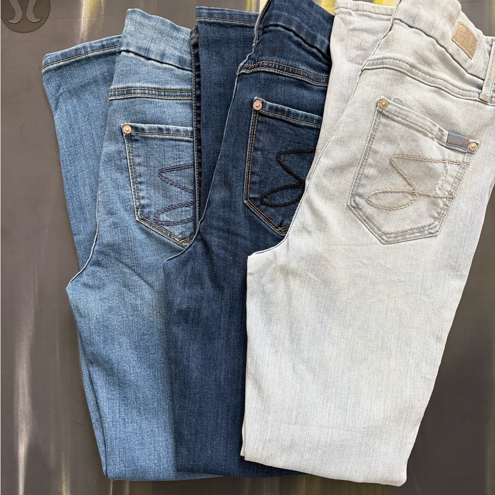 Lot of 3 pair Seven7 Light Blue High Rise Skinny Jeans- Size 4